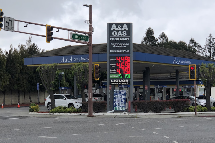 A & A Gas Station Liquor Food Beer Holly St