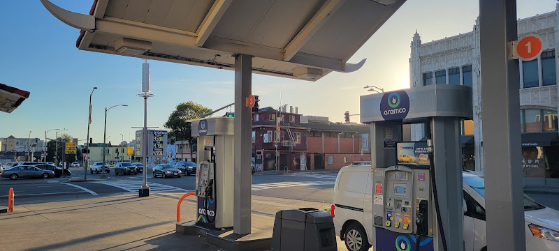 Aramco Gas Harrison St