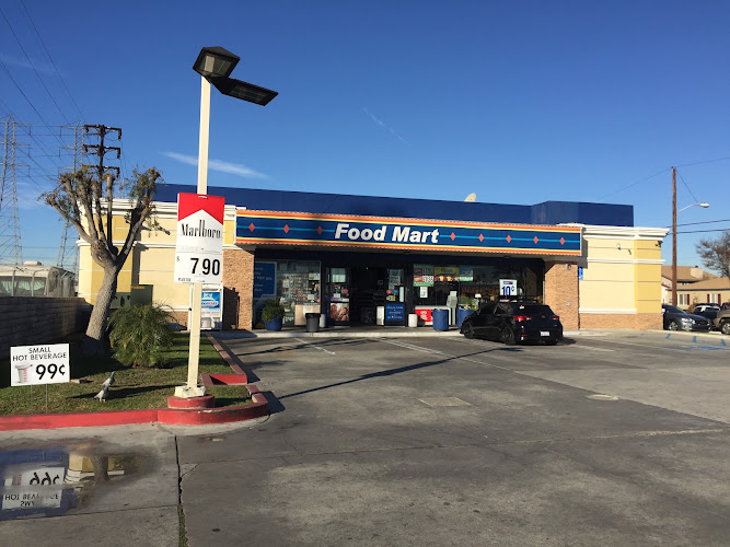 Arco Lakewood Blvd