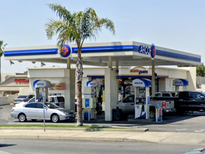 Arco Mount Vernon Ave