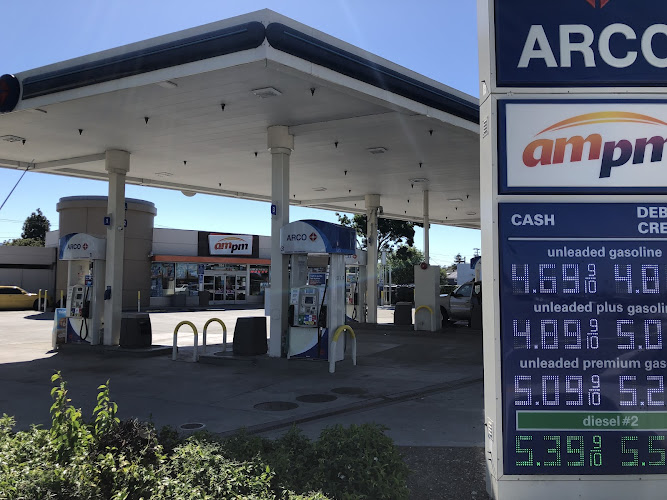 Arco Whipple Ave