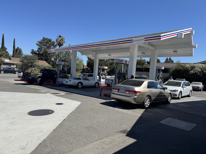Aria Gas And Market Stevens Creek Blvd