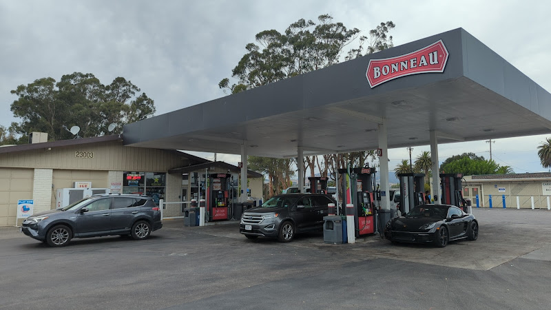 Bonneau Market Arnold Dr