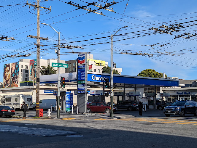 Chevron S Van Ness Ave