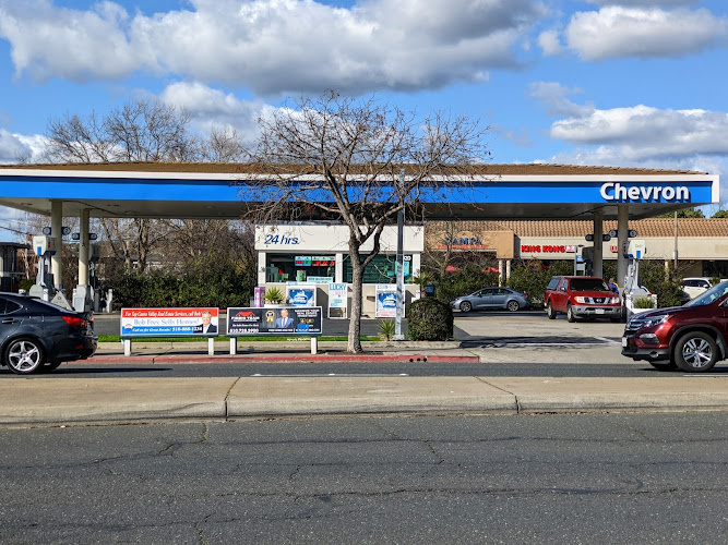 Chevron Castro Valley Blvd