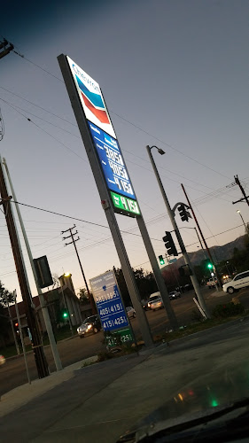 Chevron Lassen St