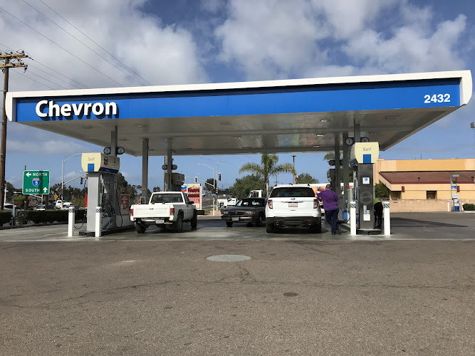 Chevron Coronado Ave