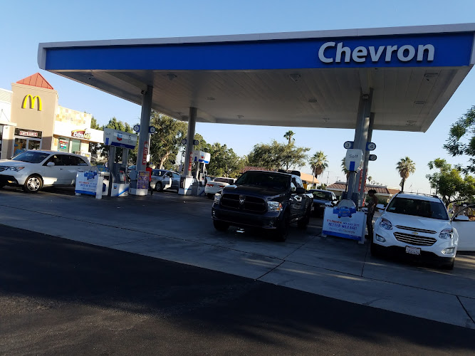 Chevron S Indian Hill Blvd