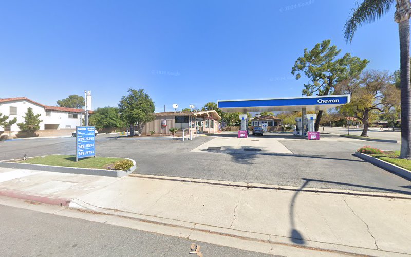 Chevron S Indian Hill Blvd