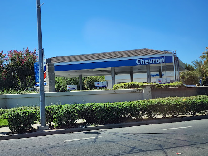 Chevron Griffith Ln