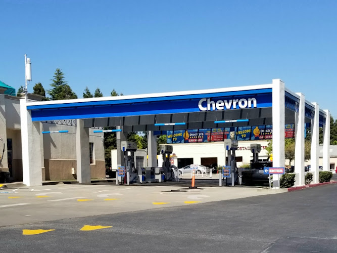Chevron Camino Ramon