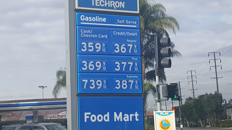 Chevron El Monte Ramona Blvd