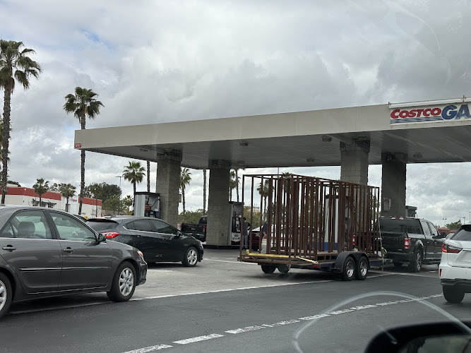 Costco Gas Station Castleton St