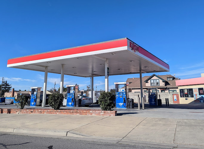 Exxon S Main St