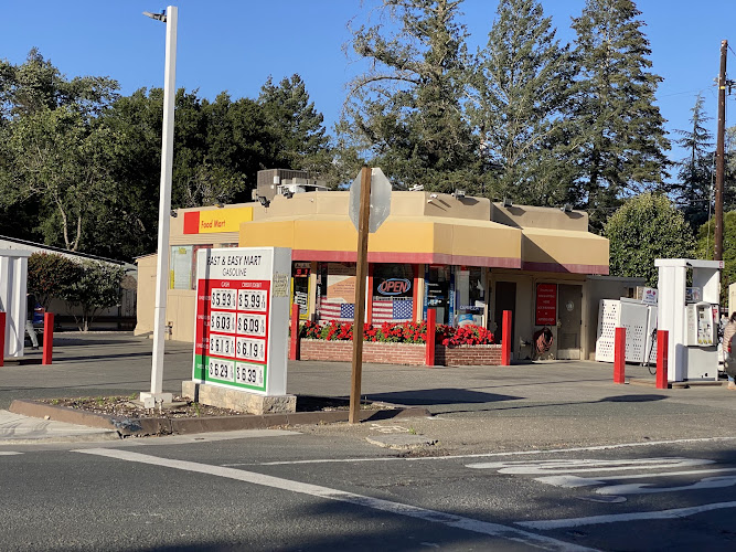 Fast & Easy Gas Station Lincoln Ave