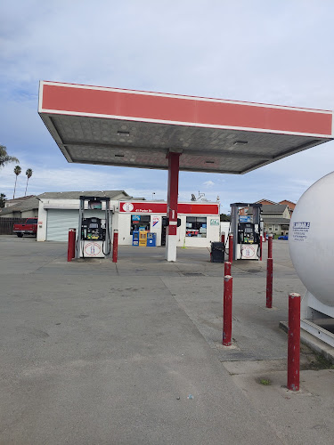 Ferm's Service Station