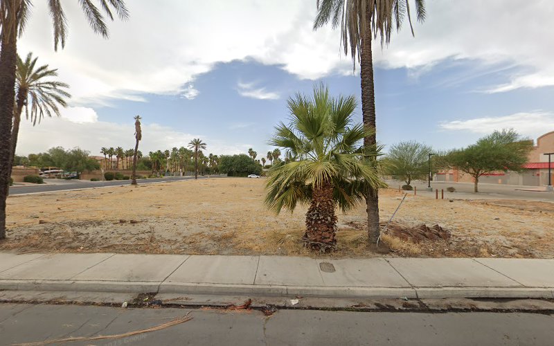 Food 4 Less Fuel Center Date Palm Dr