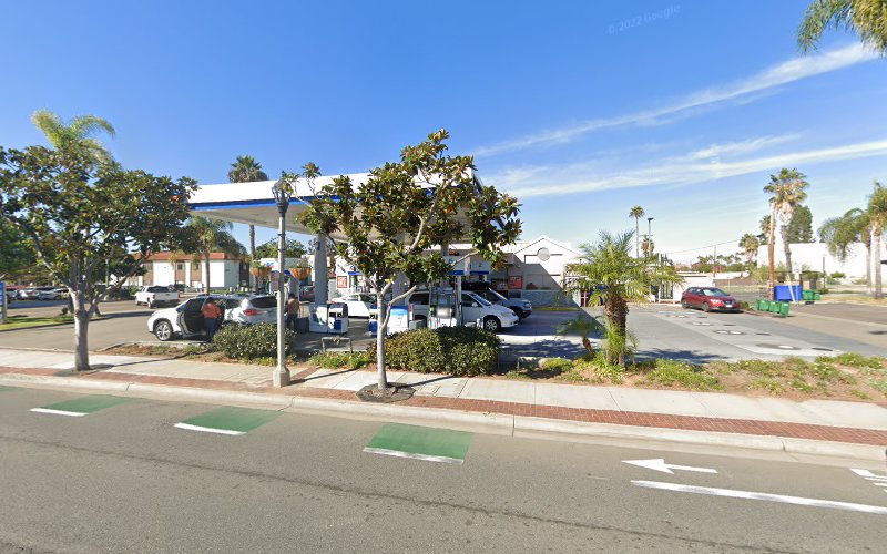 G&M Oil Carlsbad Village Dr