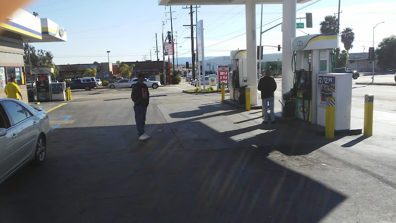 G&M Oil S Western Ave