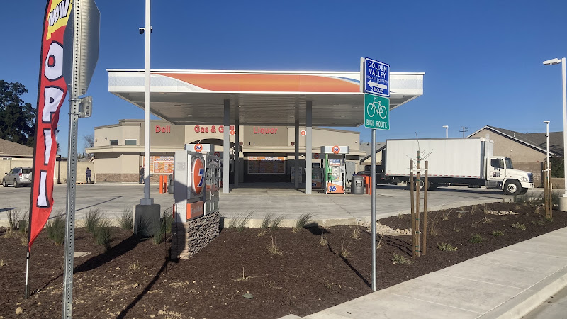 George's Gas N Grill Caswell Ave