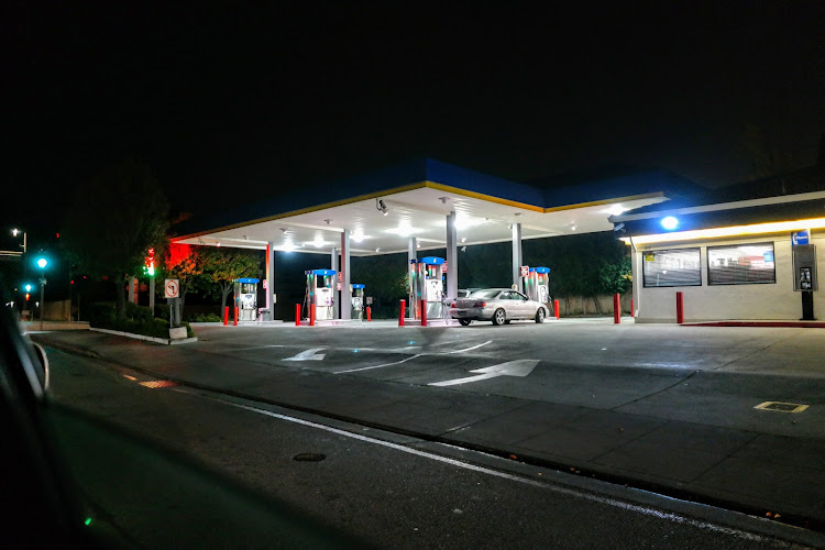 Holly Gas & Diesel Holly St