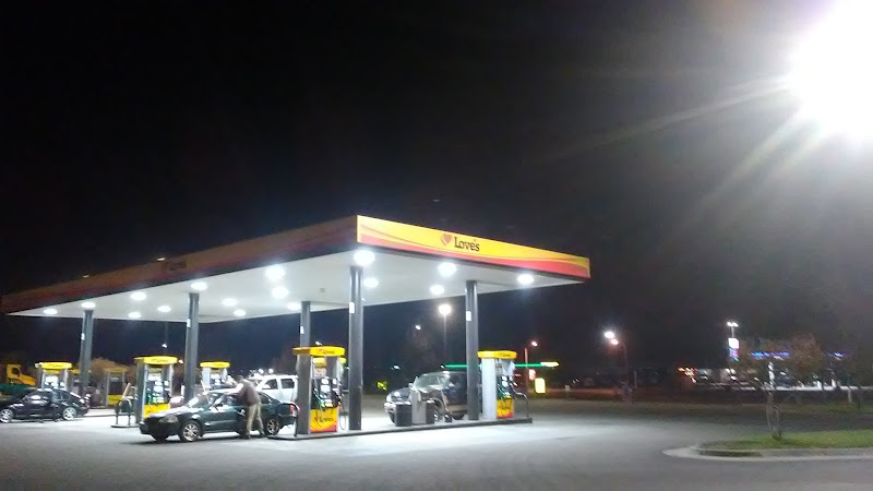 Love's Travel Stop South Ave