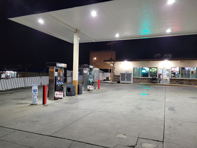 Luckys Food And Gas Oro Dam Blvd E