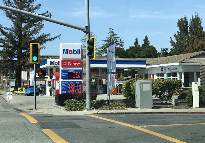 Mobil Woodside Rd