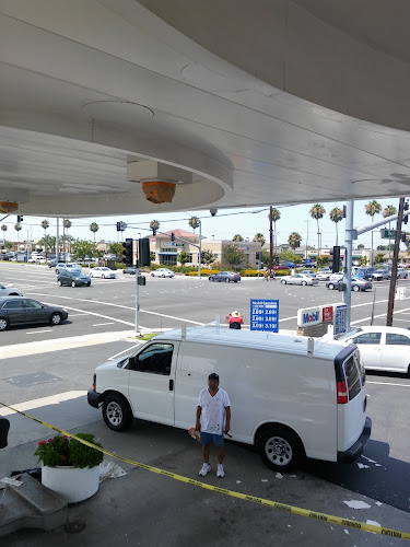 Mobil Ball Rd