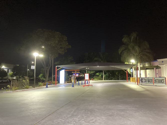 Mobil River Rd