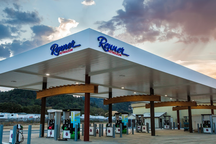 Renner Petroleum S Cloverdale Blvd