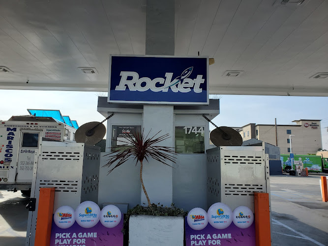 Rocket Rosecrans Ave