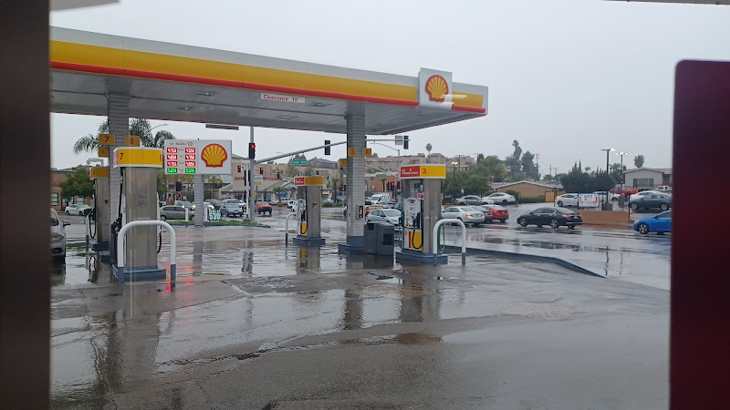 Shell E Plaza Blvd