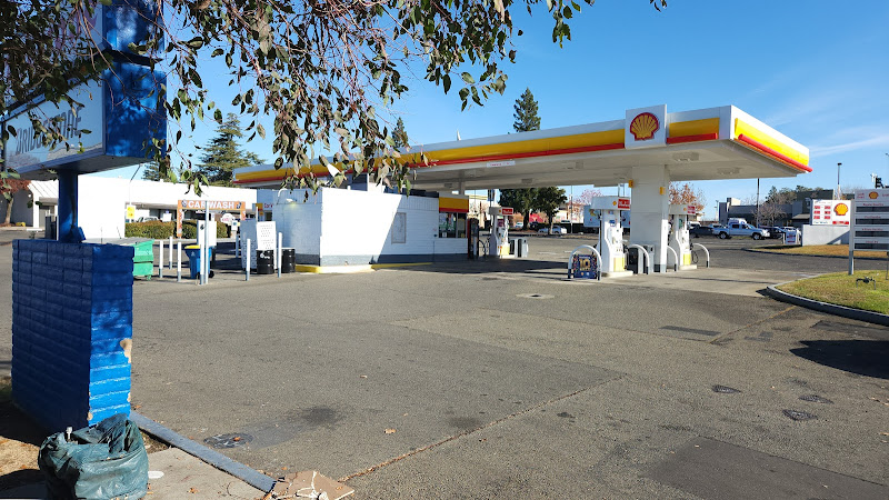 Shell Greenback Ln