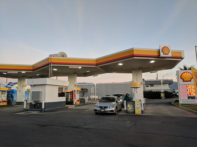 Shell S Airport Blvd