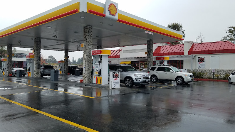 Shell Old Town Front St