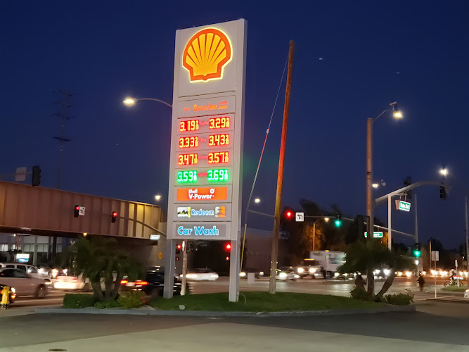 Shell Valley Blvd