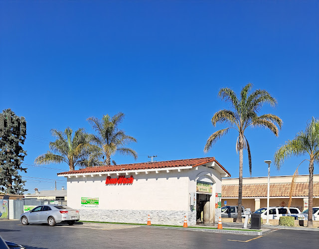 Sinclair Paramount Blvd
