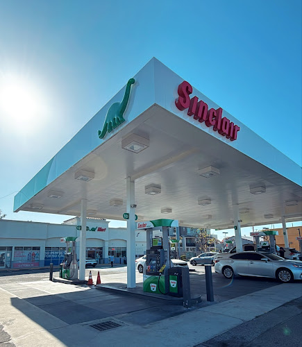 Sinclair Pioneer Blvd