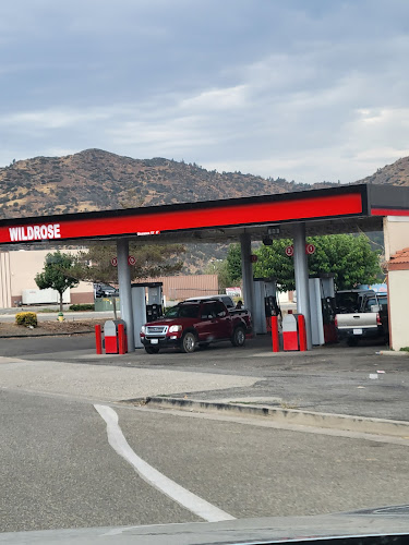 Wildrose Gas & Liquor & Uhaul